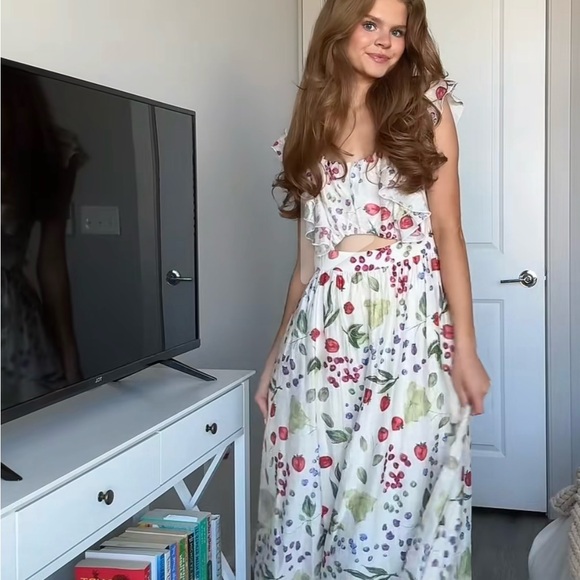 SOLD!! - Picture 3 of 4